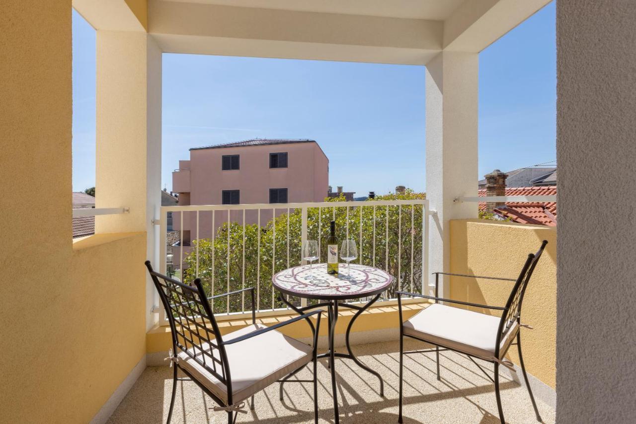 Porto Sereno Apartments Šibenik Exterior foto